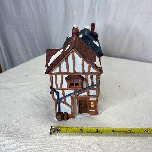 Department 56 Dickens Village Lighted Building The Old Curiosity Shop NWB - Picture 5 of 7